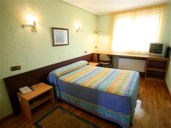 El Alfoz De Burgos Hotell Villagonzalo Pedernales Eksteriør bilde