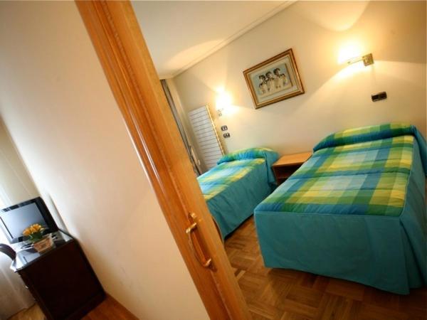 El Alfoz De Burgos Hotell Villagonzalo Pedernales Eksteriør bilde
